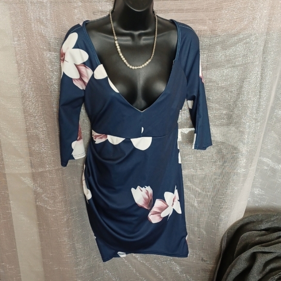 YOINS Floral Night Out Dress, L, no further discounts - Picture 1 of 3